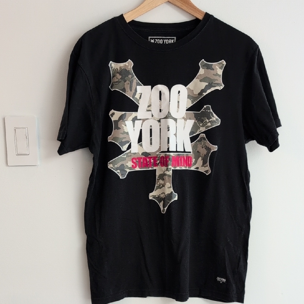 Vintage Y2K Zoo York Black Camo Graphic Tee Size M